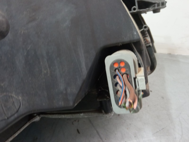 Recambio de faro izquierdo para mercedes-benz clase s (w221, v221) s 400 hybrid (221.095, 221.195) referencia OEM IAM A221870628