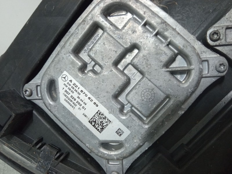 Recambio de faro derecho para mercedes-benz clase s (w221, v221) s 400 hybrid (221.095, 221.195) referencia OEM IAM A2218706289 