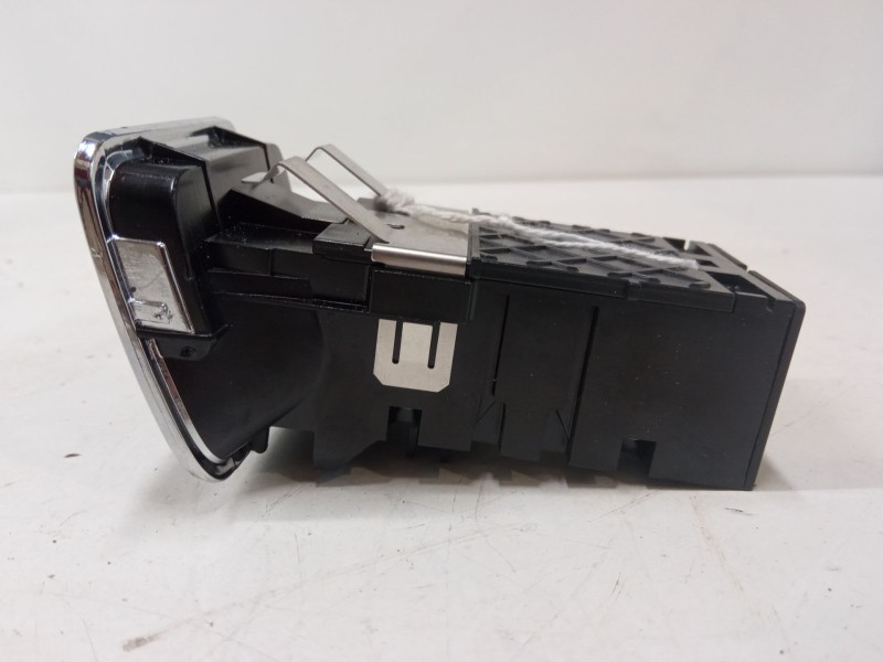 Recambio de boton freno mano para mercedes-benz clase s (w221, v221) s 400 hybrid (221.095, 221.195) referencia OEM IAM A2215401