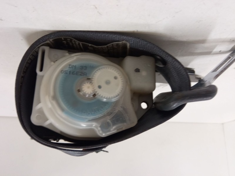 Recambio de cinturon seguridad trasero derecho para mitsubishi galant viii (ea_) 2.0 (ea2a) referencia OEM IAM   