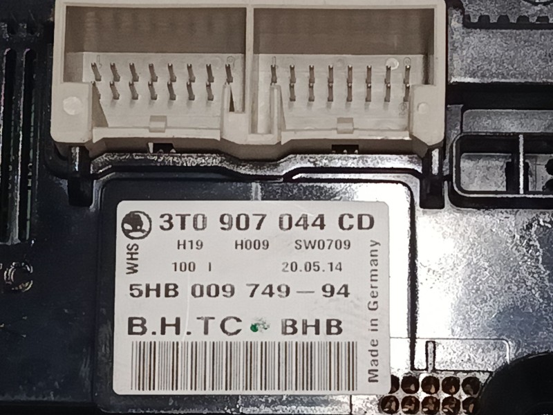 Recambio de mando climatizador para skoda superb ii (3t4) 2.0 tdi 16v referencia OEM IAM 3T0907044CD  