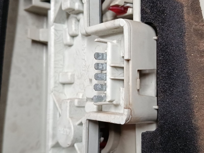 Recambio de piloto trasero derecho para opel zafira / zafira family b (a05) 1.6 (m75) referencia OEM IAM 13260854R  