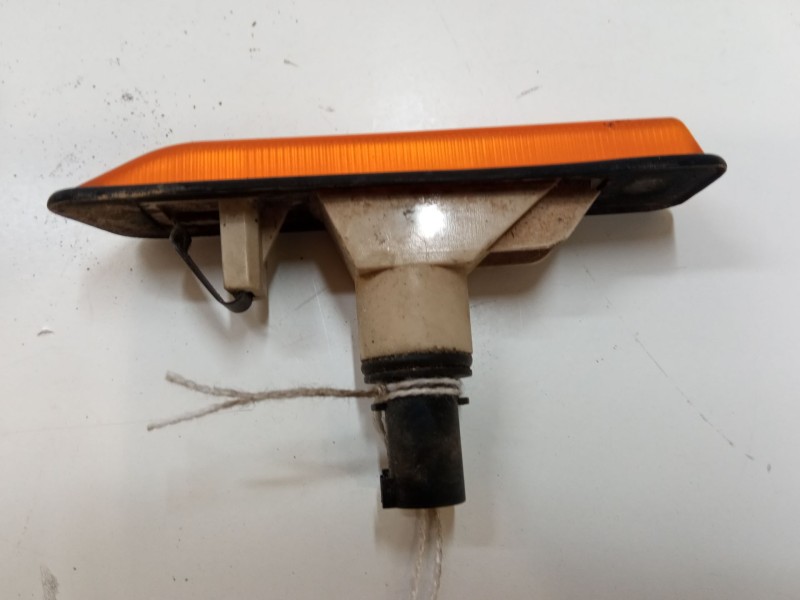 Recambio de intermitente lateral izquierdo para bmw 3 compact (e36) 316 i referencia OEM IAM   