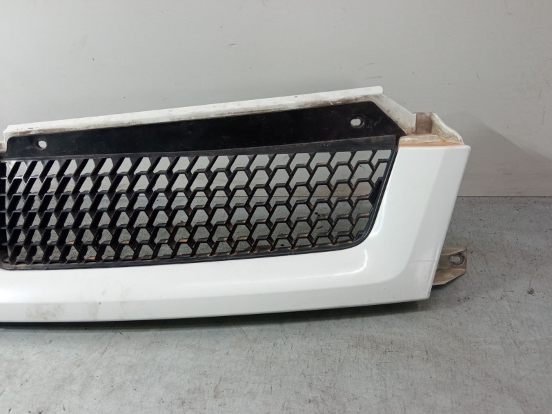 Recambio de rejillas capo para renault master ii autobús (jd) 2.5 dci 120 referencia OEM IAM   