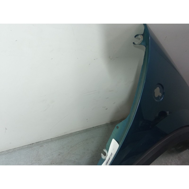 Recambio de aleta delantera derecha para opel corsa c (x01) 1.2 (f08, f68) referencia OEM IAM   