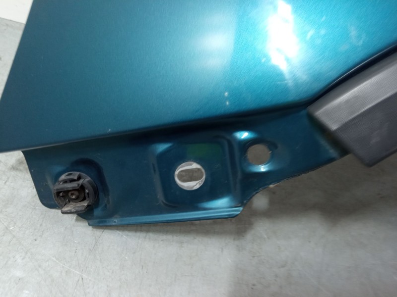 Recambio de aleta delantera izquierda para opel corsa c (x01) 1.2 (f08, f68) referencia OEM IAM   