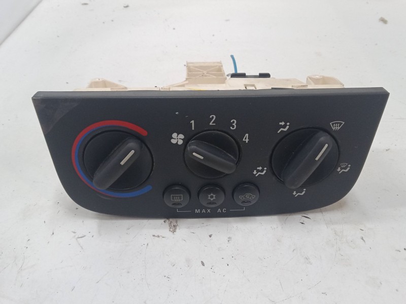 Recambio de mando calefaccion / a/a para opel corsa c (x01) 1.2 (f08, f68) referencia OEM IAM   