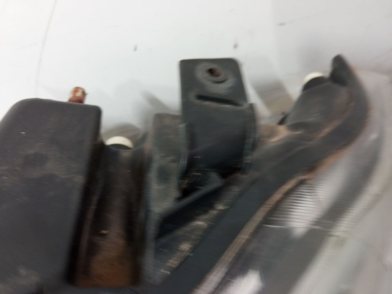 Recambio de faro izquierdo para bmw 3 (e90) 320 i referencia OEM IAM 63117161668  