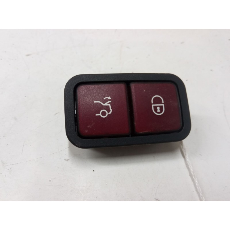 Recambio de boton apertura porton para mercedes-benz clase s (w221, v221) s 400 hybrid (221.095, 221.195) referencia OEM IAM A22