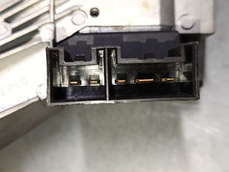 Recambio de clausor para peugeot bipper (aa_) 1.4 hdi referencia OEM IAM 01098401  