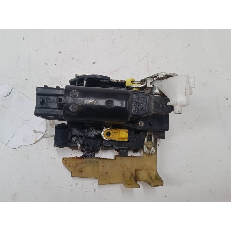 Recambio de cerradura puerta delantera izquierda para dacia dokker monospace (ke_) 1.5 dci (keaj, keah) referencia OEM IAM   