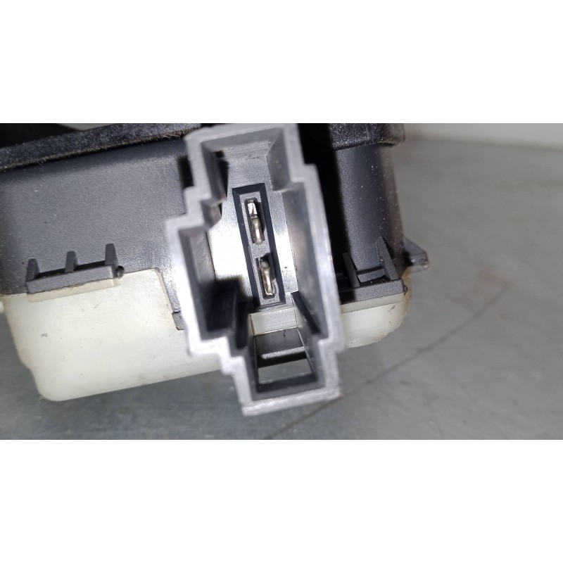 Recambio de maneta exterior porton para seat ibiza iii (6l1) 1.4 16v referencia OEM IAM 1M0959781A  1M0959781A