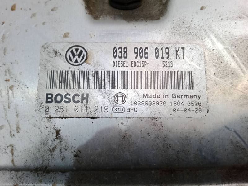 CENTRALITA MOTOR UCE 038906019KT 0281011219