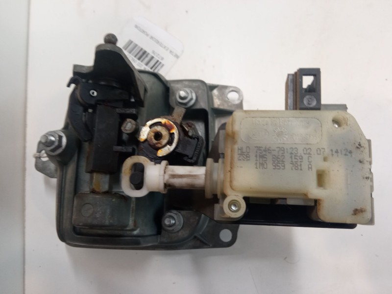 Recambio de maneta exterior porton para seat ibiza iii (6l1) 2.0 referencia OEM IAM 1M0959781A  1M5862159C