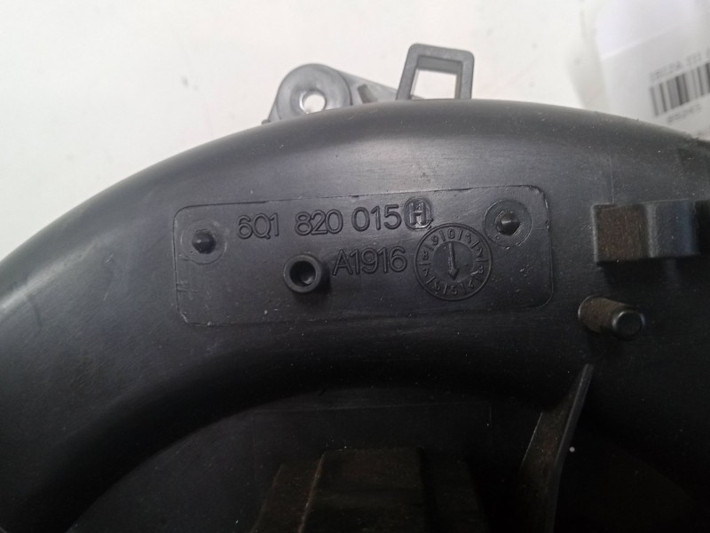 Recambio de motor calefaccion para seat ibiza iii (6l1) 1.4 tdi referencia OEM IAM 6Q1820015H  