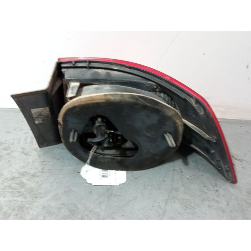 Recambio de piloto trasero izquierdo para renault laguna ii (bg0/1_) 1.9 dci (bg1a, bg1w, bg0g) referencia OEM IAM   