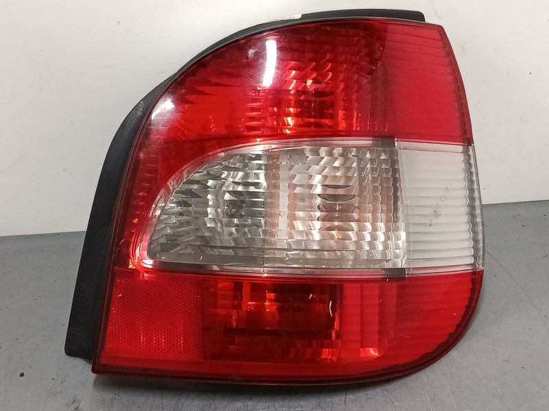 Recambio de piloto trasero derecho para renault scénic i monospace (ja0/1_, fa0_) 1.9 dti (ja1u) referencia OEM IAM   