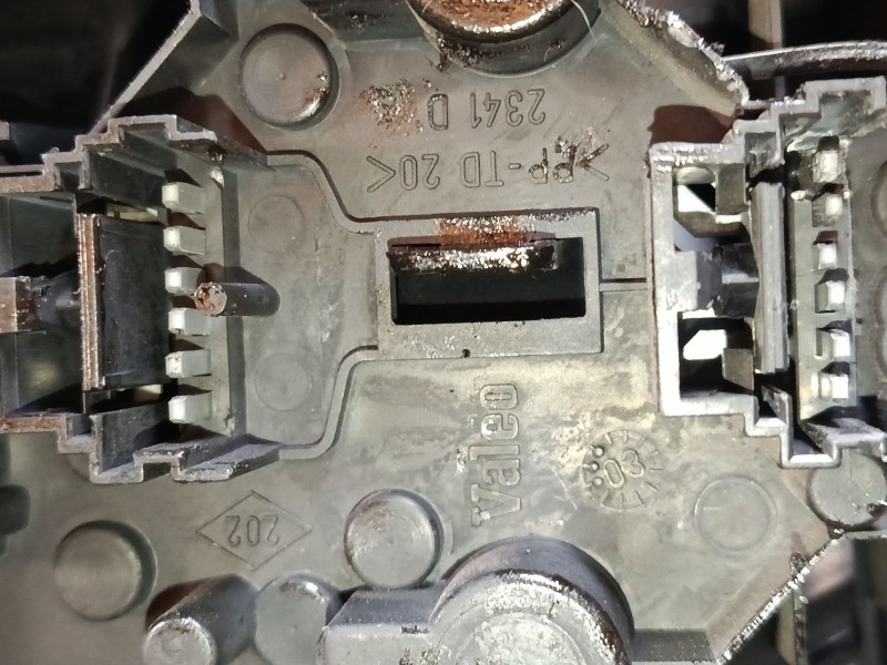 Recambio de piloto trasero derecho para renault scénic i monospace (ja0/1_, fa0_) 1.9 dti (ja1u) referencia OEM IAM   