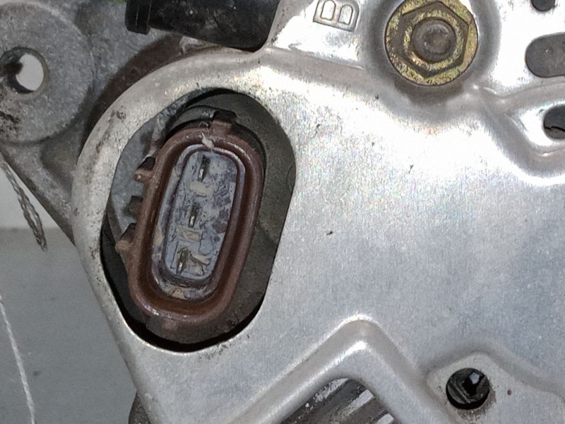 Recambio de alternador para suzuki vitara cabrio (et, ta) 2.0 16v (ta51, sv420) referencia OEM IAM 3140077E2  