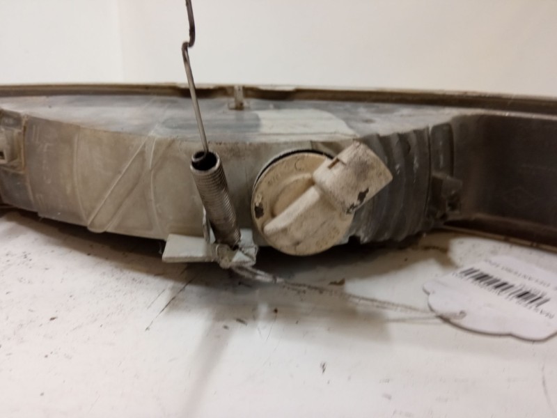 Recambio de intermitente delantero izquierdo para renault master ii autobús (jd) 2.5 dci 120 referencia OEM IAM   