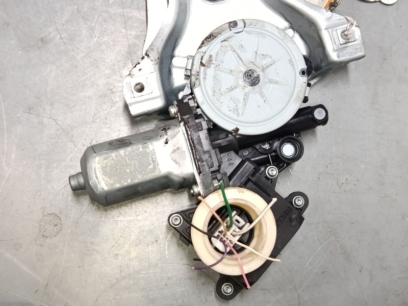 Recambio de elevalunas electrico delantero derecho para toyota verso (_r2_) 1.6 (zgr20_) referencia OEM IAM 698100F020  