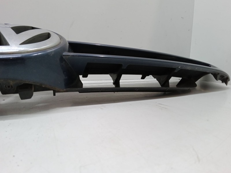Recambio de rejillas capo para volkswagen golf plus v (5m1, 521) 1.9 tdi referencia OEM IAM   
