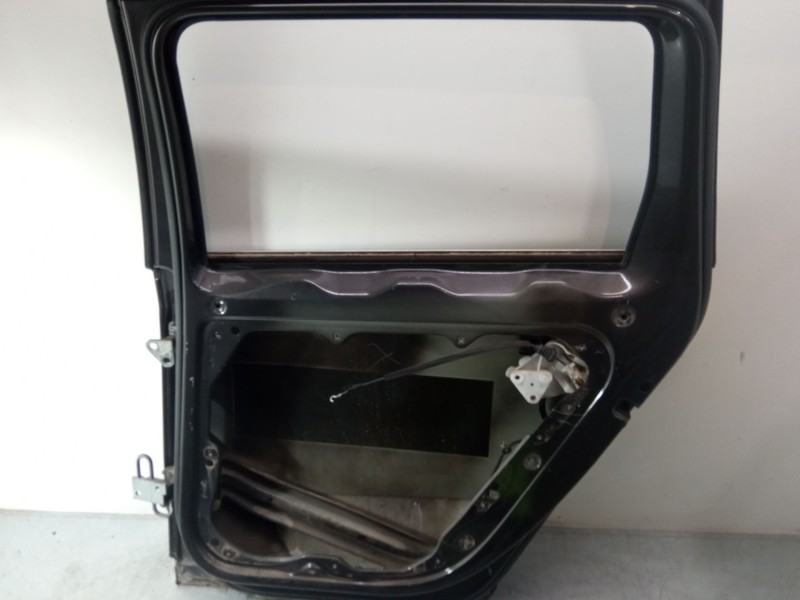 Recambio de puerta trasera derecha para volkswagen passat b6 (3c2) 2.0 tdi 16v referencia OEM IAM 3C9833055D  