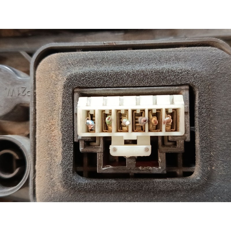 Recambio de piloto trasero izquierdo para fiat fiorino furgoneta/monovolumen (225_) 1.3 d multijet (225cxg1a, 225axl1a, 225axg11