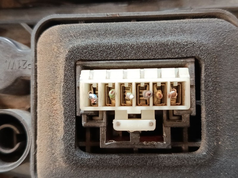 Recambio de piloto trasero izquierdo para fiat fiorino furgoneta/monovolumen (225_) 1.3 d multijet (225cxg1a, 225axl1a, 225axg11