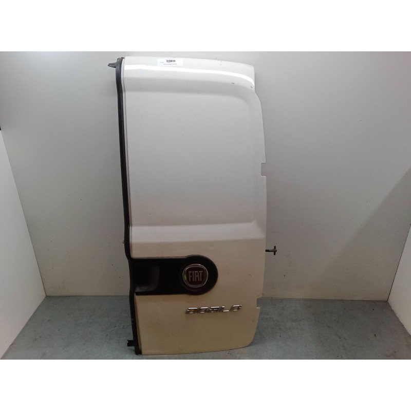 Recambio de porton trasero derecho para fiat doblo cargo (263_) 1.3 d multijet referencia OEM IAM 52000031  