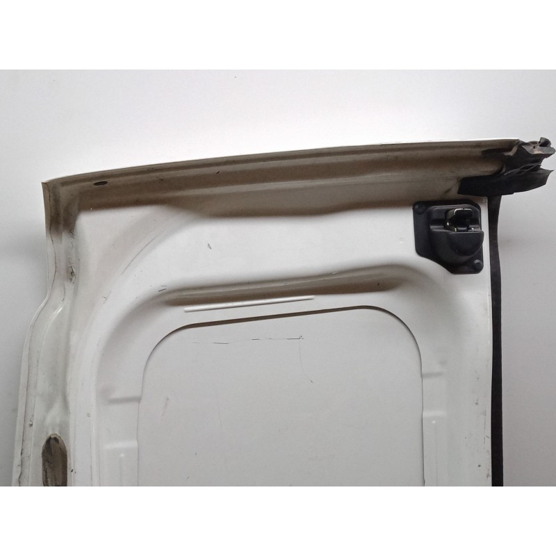 Recambio de porton trasero derecho para fiat doblo cargo (263_) 1.3 d multijet referencia OEM IAM 52000031  