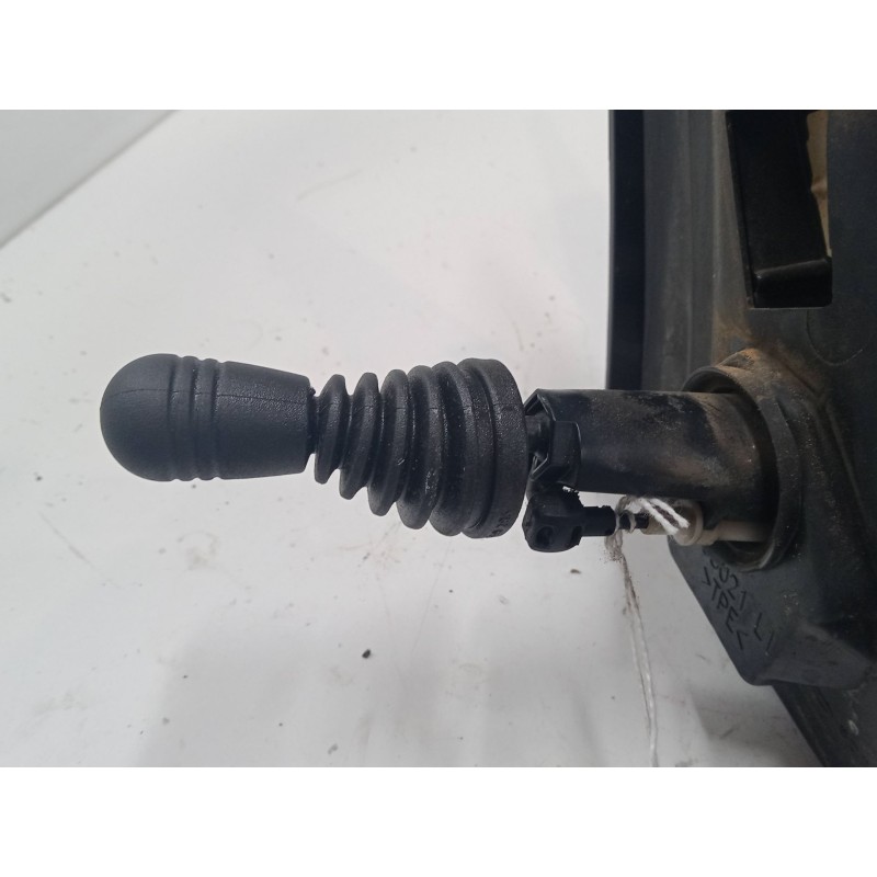 Recambio de retrovisor izquierdo para opel corsa c (x01) 1.2 (f08, f68) referencia OEM IAM   