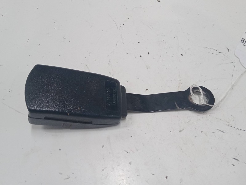 Recambio de anclaje cinturon delantero derecho para opel frontera a (u92) 2.8 td (5bmwl4, 5bsud2) referencia OEM IAM   