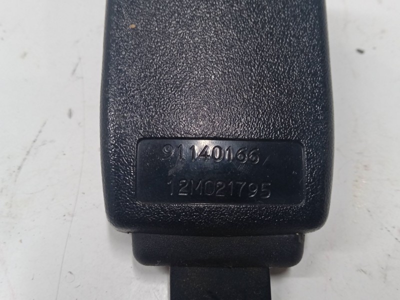 Recambio de anclaje cinturon delantero derecho para opel frontera a (u92) 2.8 td (5bmwl4, 5bsud2) referencia OEM IAM   