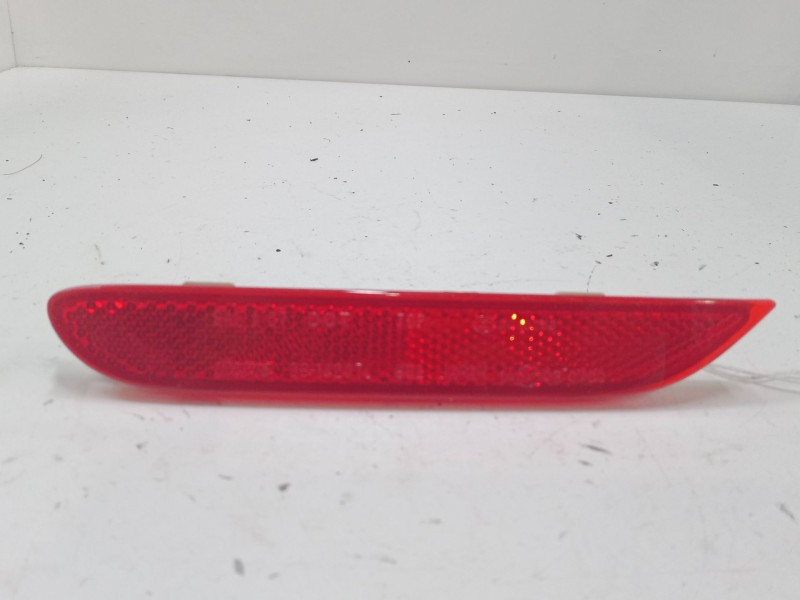Recambio de catadioptrico trasero izquierdo para nissan qashqai ii (j11, j11_) 1.3 dig-t referencia OEM IAM   