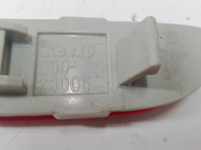 Recambio de catadioptrico trasero izquierdo para nissan qashqai ii (j11, j11_) 1.3 dig-t referencia OEM IAM   