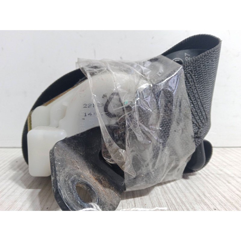 Recambio de cinturon seguridad trasero central para opel vectra b hatchback (j96) 2.0 i 16v (f68) referencia OEM IAM   