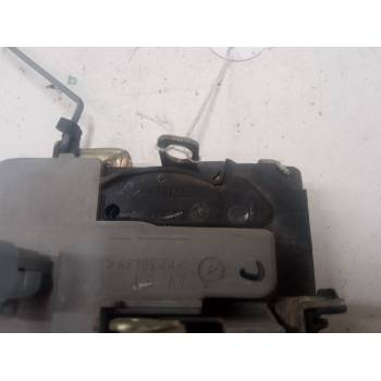 CERRADURA PUERTA DELANTERA IZQUIERDA 
