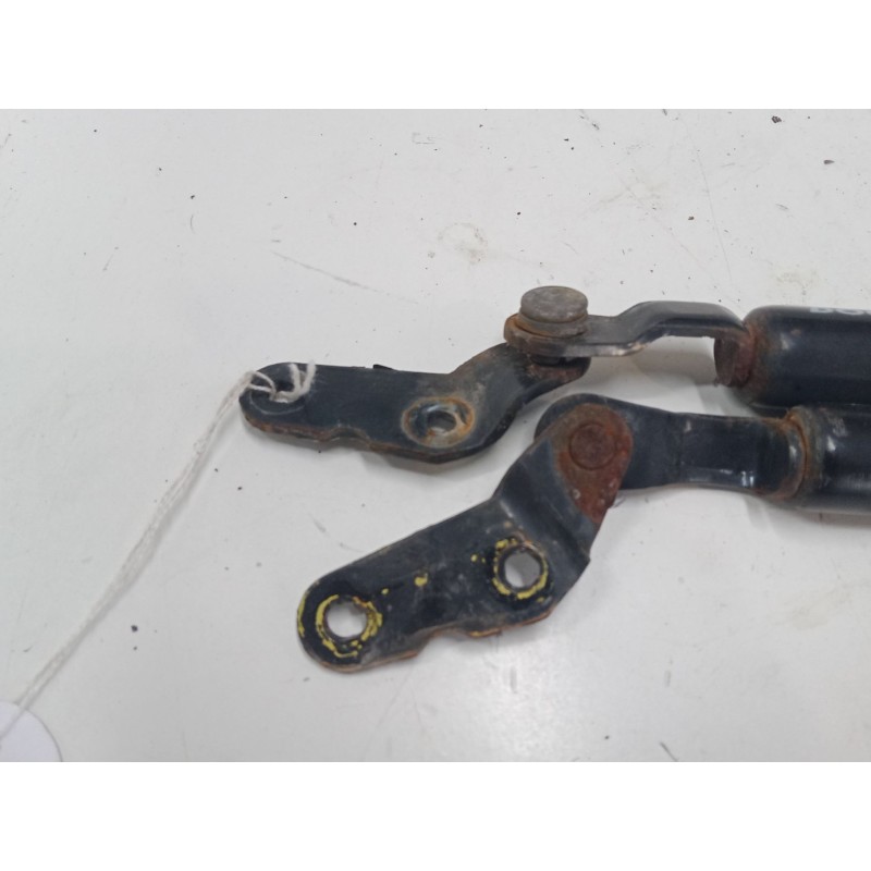 Recambio de amortiguadores malet/porton para toyota celica coupé (_t23_) 1.8 16v vt-i (zzt230_) referencia OEM IAM   