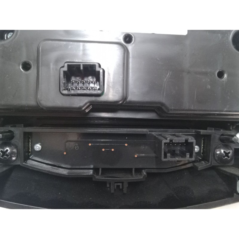 Recambio de mando climatizador para nissan qashqai ii (j11, j11_) 1.3 dig-t referencia OEM IAM 275004EAOA  