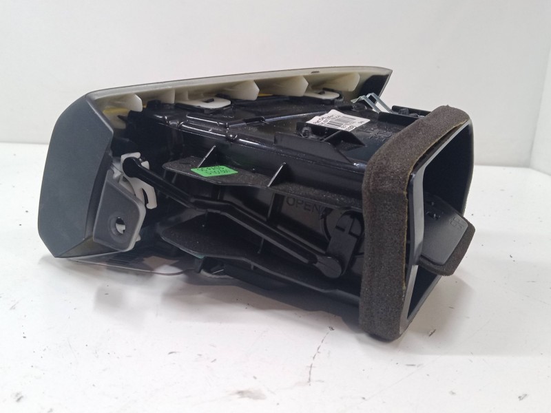 Recambio de aireador derecho para nissan qashqai ii (j11, j11_) 1.3 dig-t referencia OEM IAM   