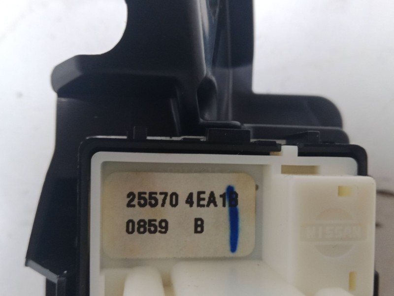 Recambio de mando retrovisor para nissan qashqai ii (j11, j11_) 1.3 dig-t referencia OEM IAM   