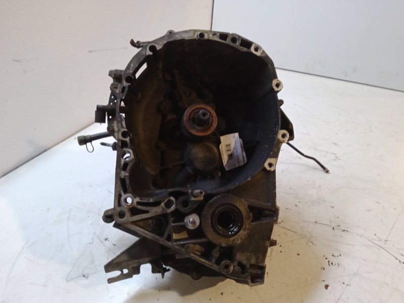 Recambio de caja de cambios manual 5 velocidades para renault scénic ii (jm0/1_) 1.6 (jm0c, jm0j, jm1b) referencia OEM IAM 82002