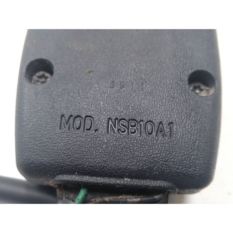 Recambio de anclaje cinturon delantero derecho para toyota celica coupé (_t23_) 1.8 16v vt-i (zzt230_) referencia OEM IAM   