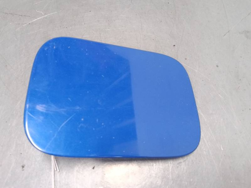 TAPA EXTERIOR COMBUSTIBLE 