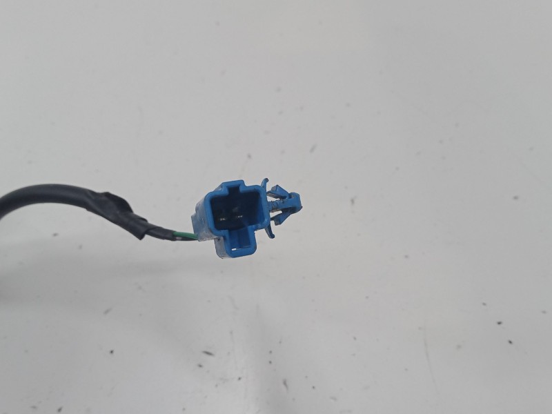 Recambio de anclaje cinturon delantero izquierdo para toyota celica coupé (_t23_) 1.8 16v vt-i (zzt230_) referencia OEM IAM   