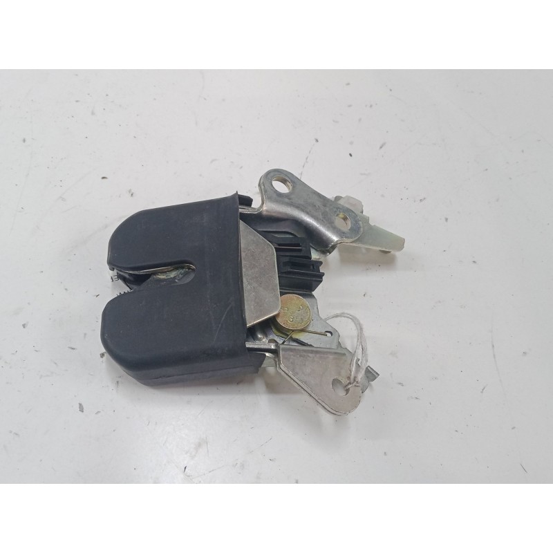 Recambio de cerradura maletero / porton para toyota celica coupé (_t23_) 1.8 16v vt-i (zzt230_) referencia OEM IAM   