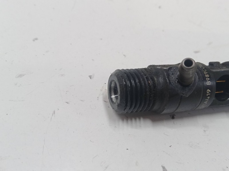 Recambio de inyector para renault megane ii (bm0/1_, cm0/1_) 1.5 dci (bm02, bm13, bm2a, cm02, cm13) referencia OEM IAM   