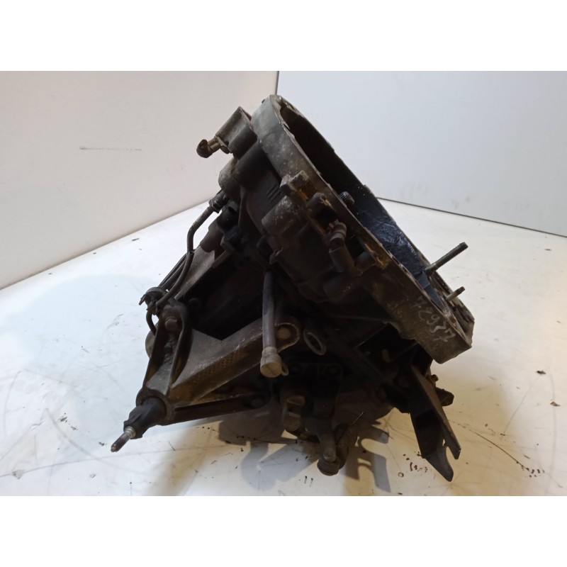 Recambio de caja de cambios manual 5 velocidades para renault scénic ii (jm0/1_) 1.6 (jm0c, jm0j, jm1b) referencia OEM IAM 82002