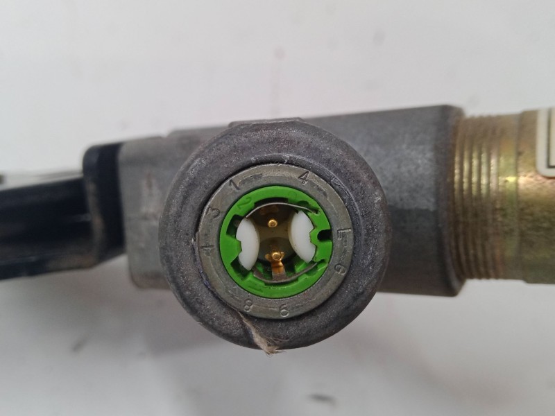 Recambio de anclaje cinturon delantero derecho para citroën xsara (n1) 1.6 i referencia OEM IAM   